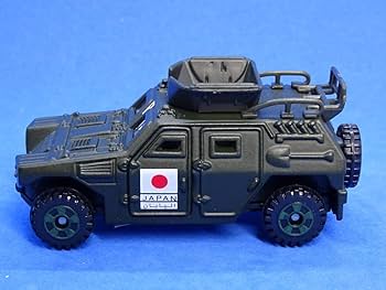 Amazon.co.jp: 絶版トイザらス限定 自衛隊 軽装甲機動車 1/66 2台